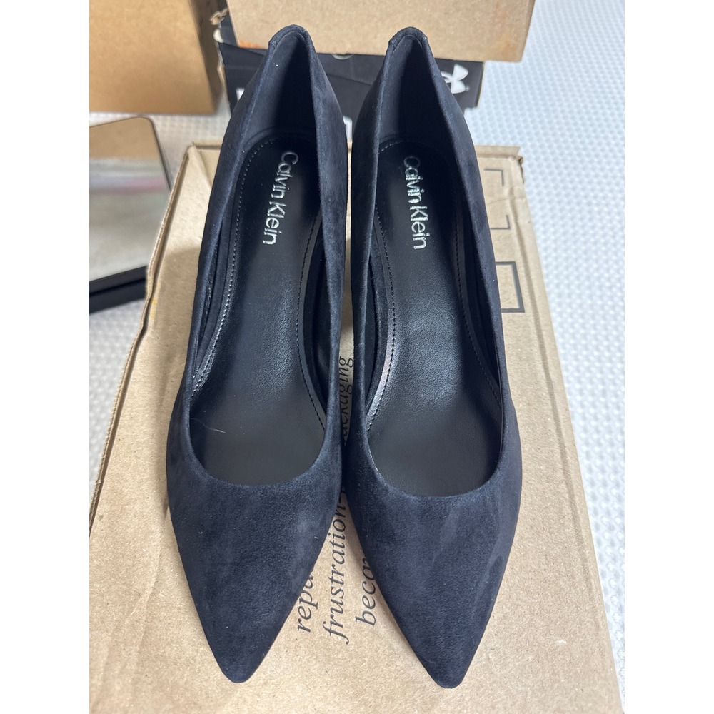 Calvin Klein Pumps Women 7M Block Heel Black Suede Professional NWOB